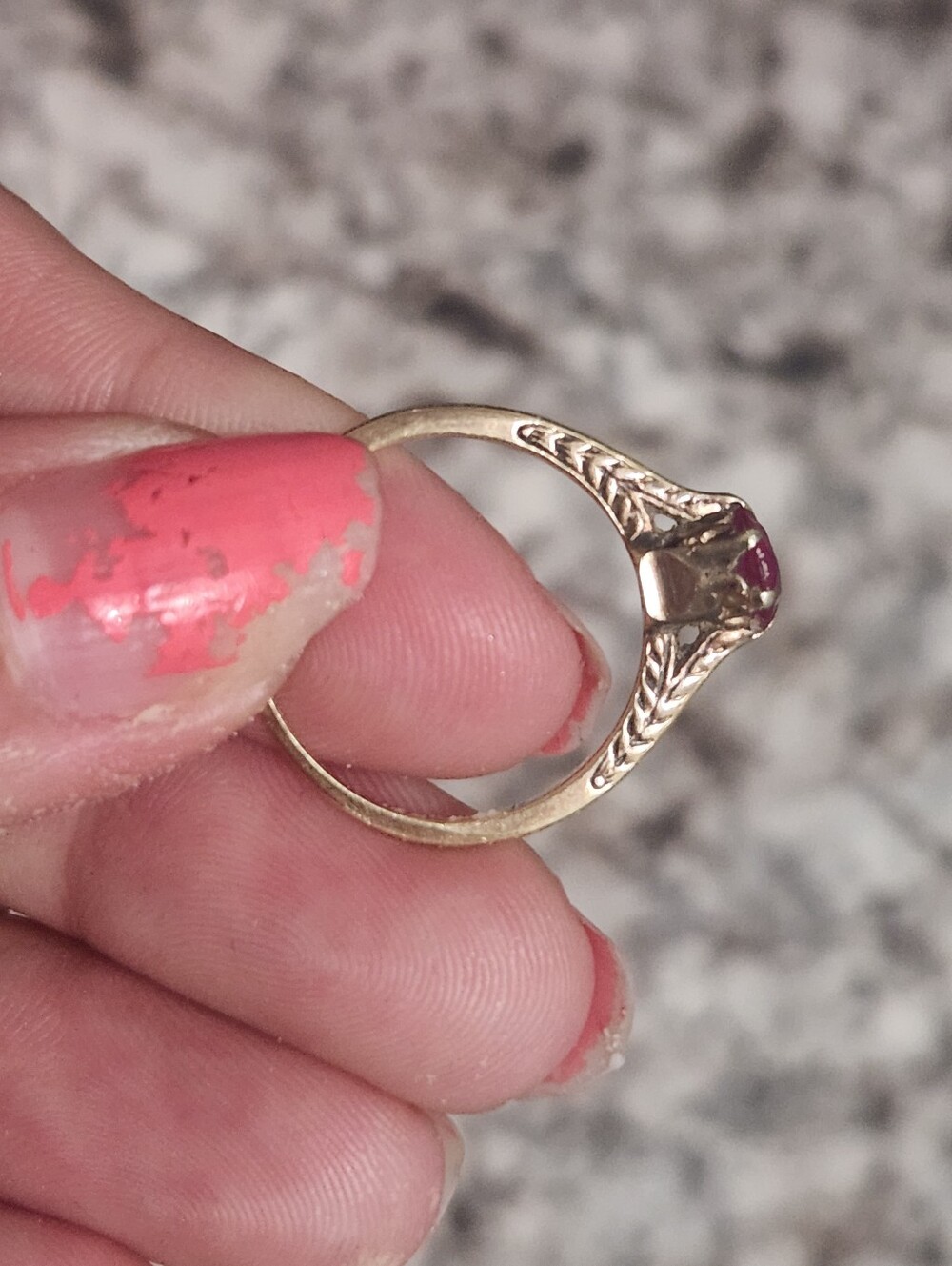 Antique 14k Gold Art Deco 6-pronged Lab Ruby Filigree Solitaire Ring - Picture 15 of 16